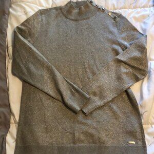 Calvin Klein sweater size medium